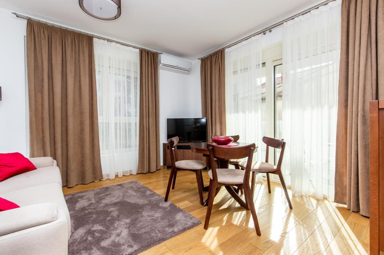 Apartments Lm Residence Rafajlovići Eksteriør bilde